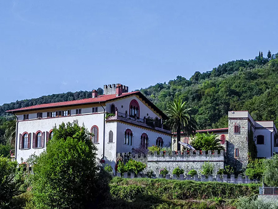 Immagine 13 di Casa semindipendente in vendita  a Ameglia