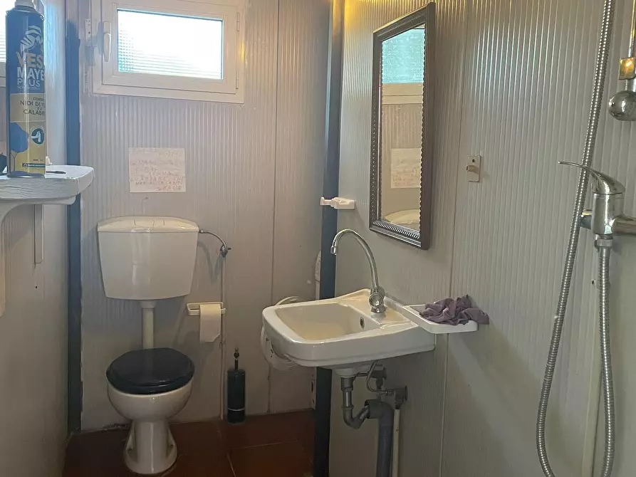 Immagine 12 di Villa in vendita  a Sarzana