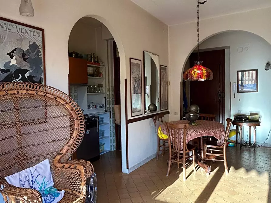 Immagine 4 di Quadrilocale in vendita  a Carrara