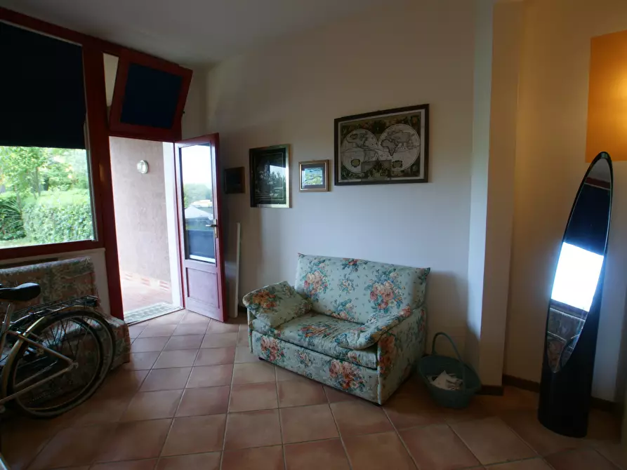 Immagine 6 di Monolocale in vendita  a Ameglia