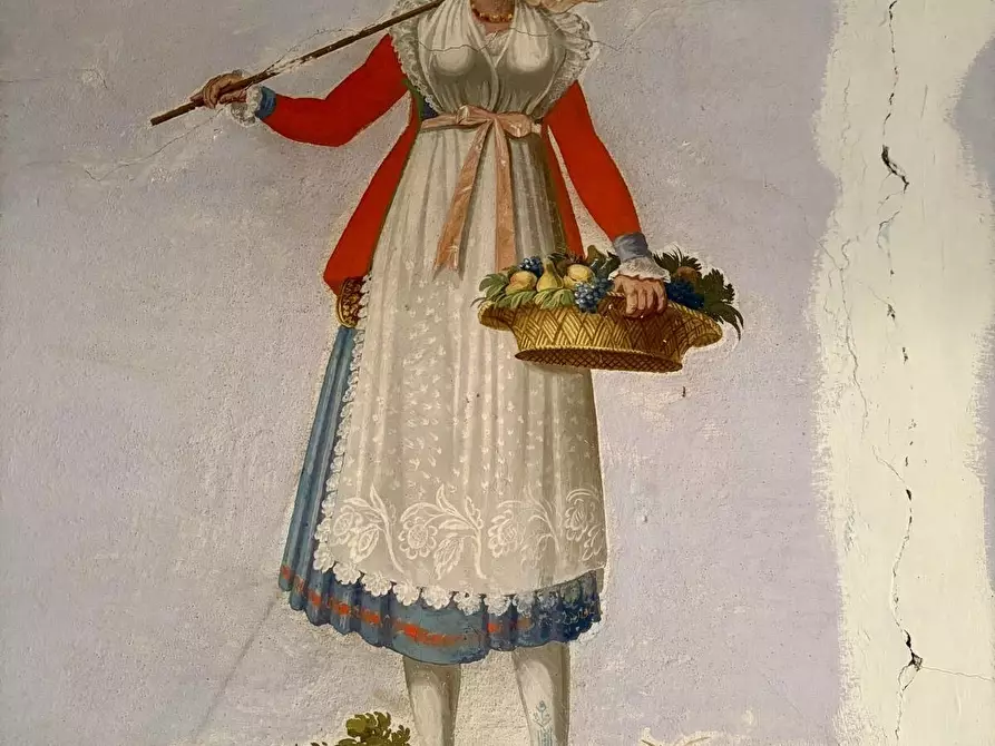 Immagine 25 di Villa in vendita  a Castelnuovo Magra