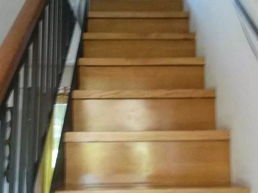 Immagine 6 di Casa semindipendente in vendita  a Ameglia