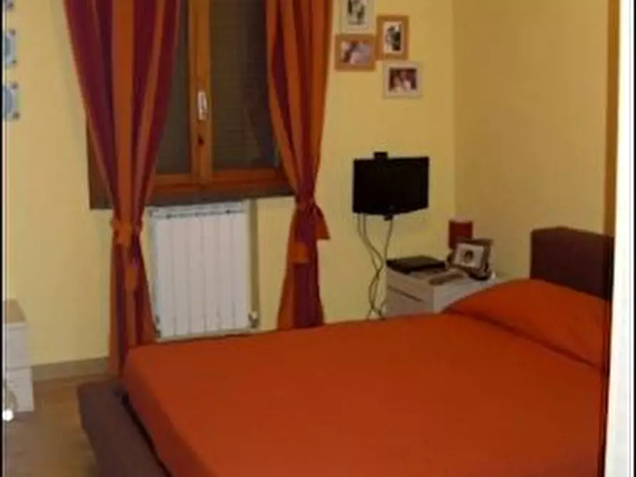 Immagine 11 di Casa semindipendente in vendita  a Ameglia