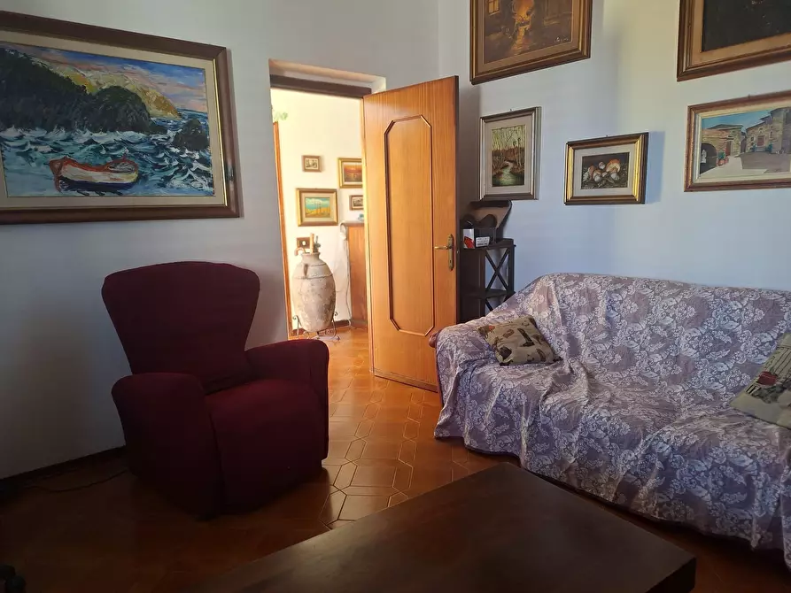 Immagine 5 di Casa semindipendente in vendita  a La Spezia