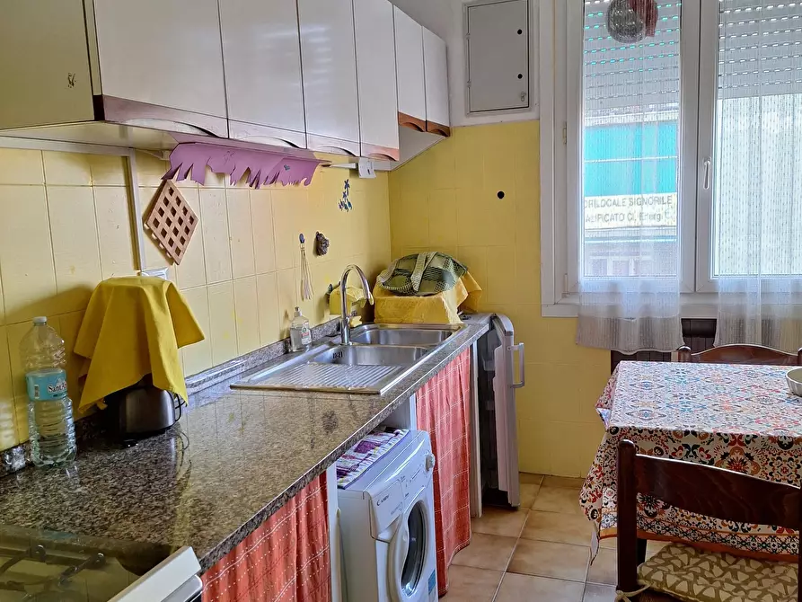 Immagine 15 di Appartamento in vendita  a La Spezia