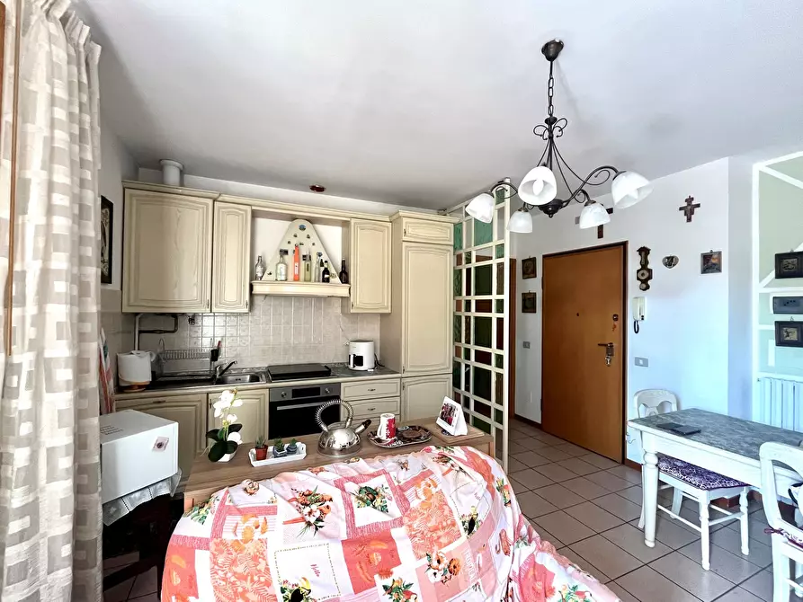 Immagine 6 di Appartamento in vendita  in Via Giuseppe Diaschi a Jesi