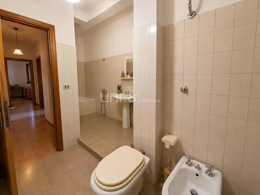 Immagine 15 di Appartamento in vendita  in Via Giuseppe Uncini snc a Cupramontana