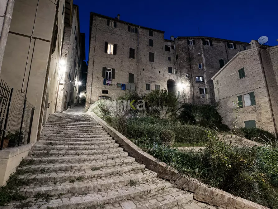 Immagine 1 di Appartamento in vendita  in Via Roccabella 21 a Jesi