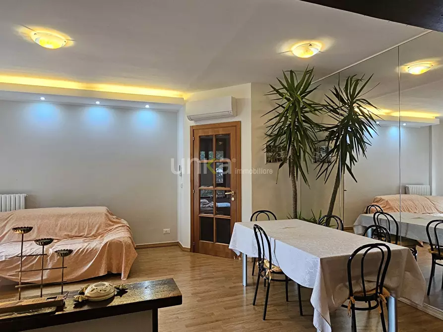 Immagine 1 di Appartamento in vendita  in Via 1° Maggio 6 a Jesi