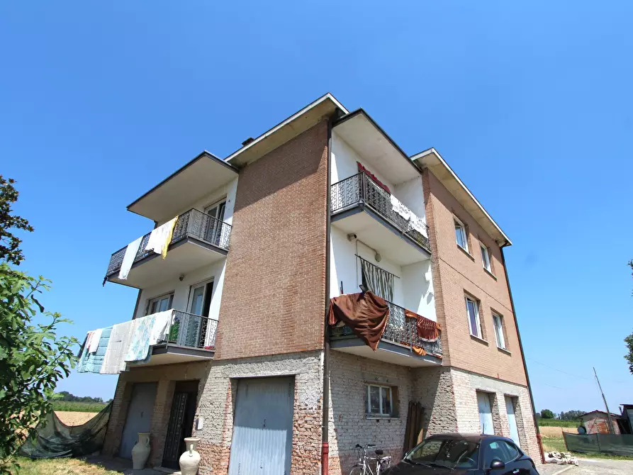 Immagine 18 di Casa indipendente in vendita  in Via Vanotto a Valsamoggia