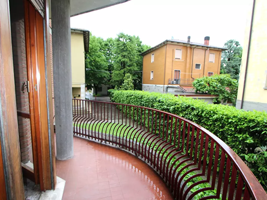 Immagine 8 di Appartamento in vendita  in Viale della Costituzione 6 a Valsamoggia