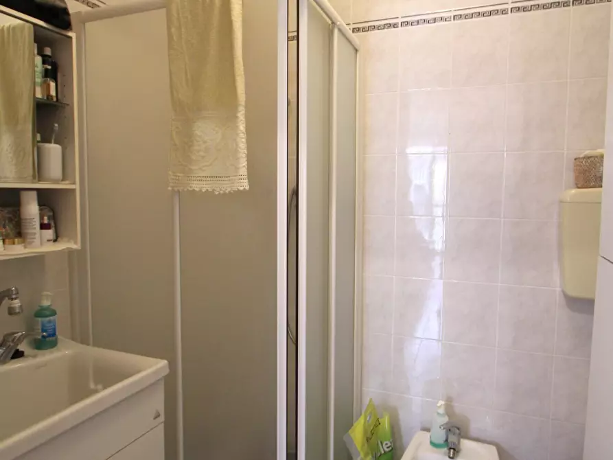 Immagine 14 di Appartamento in vendita  in Piazza Lorenzo D' Auria 3 a Valsamoggia