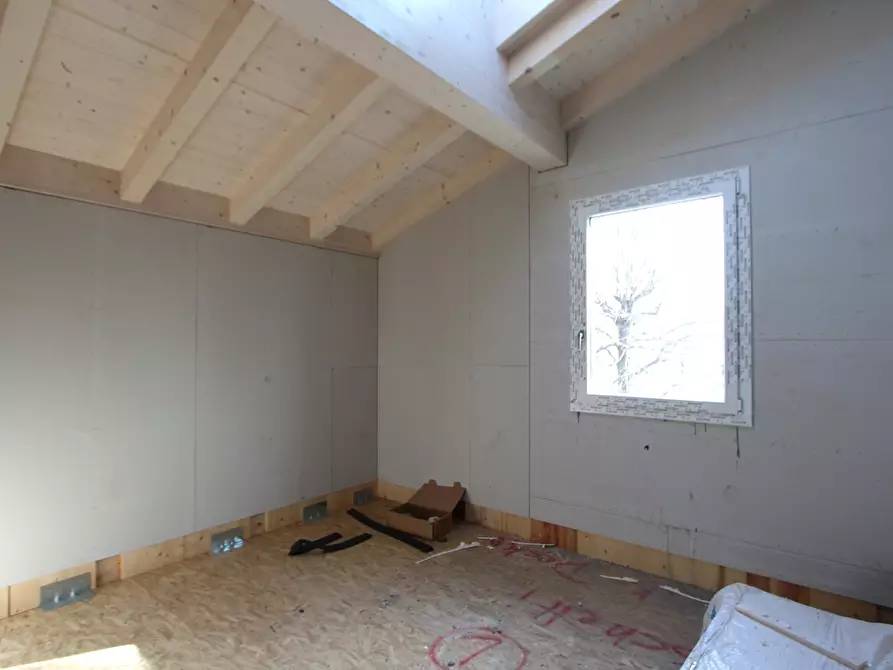 Immagine 11 di Villa in vendita  in Via Fornelli a Valsamoggia