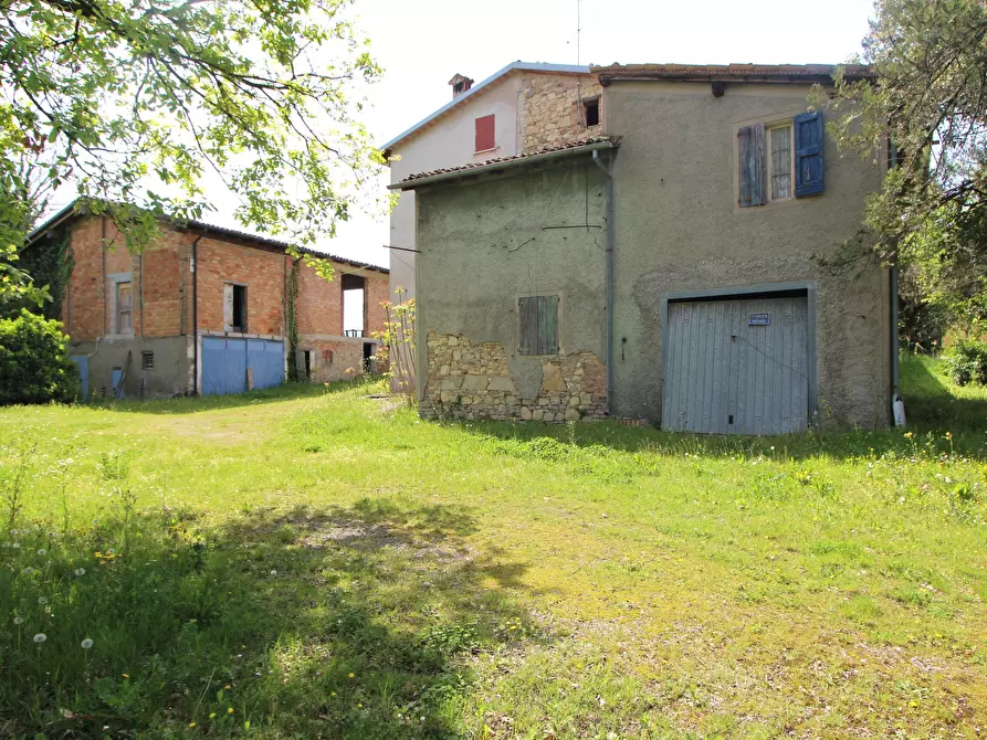 Immagine 14 di Rustico / casale in vendita  in via Castello a Valsamoggia