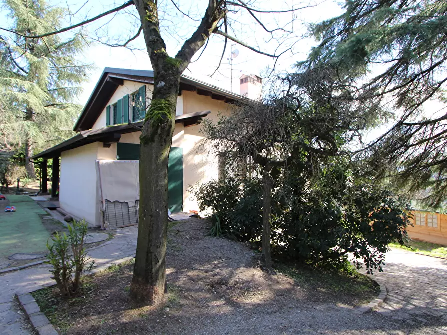 Immagine 56 di Casa indipendente in vendita  in Via Ca' Foscolo a Valsamoggia