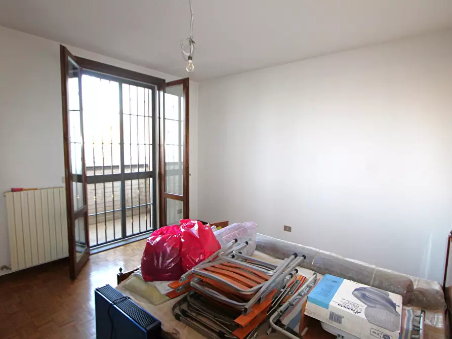 Immagine 36 di Villetta a schiera in vendita  in Via Pietro Nenni 26 a Valsamoggia