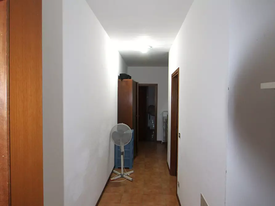 Immagine 11 di Appartamento in vendita  in Via A. Zanasi a Valsamoggia
