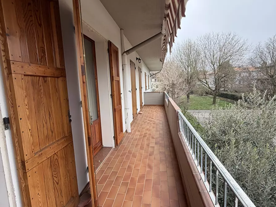 Immagine 21 di Porzione di casa in vendita  a Valsamoggia