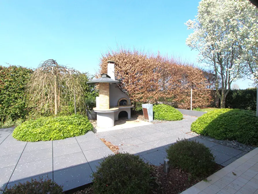 Immagine 34 di Villa in vendita  in Via Augusto Ferrari a Valsamoggia