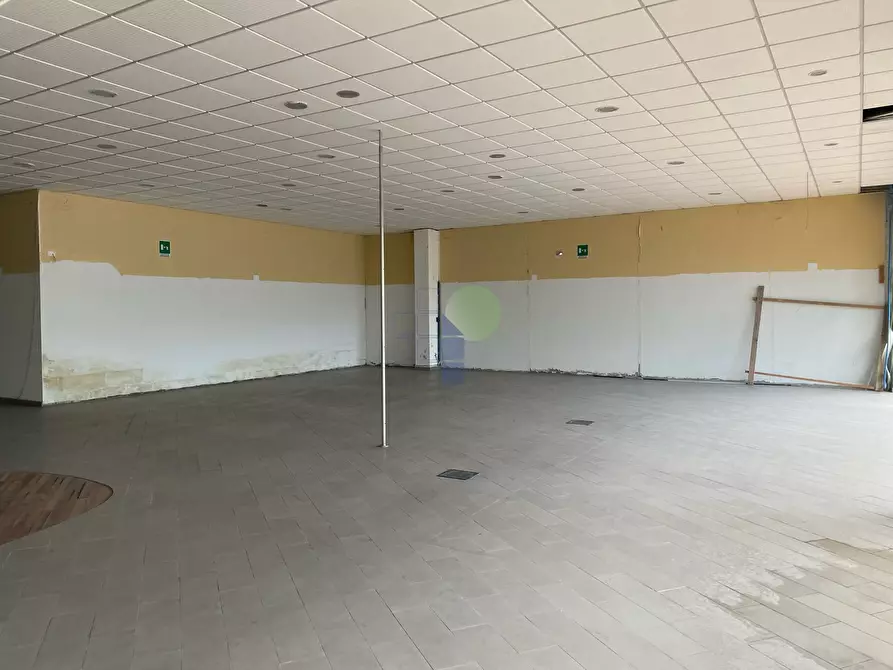 Immagine 16 di Capannone industriale in affitto  in Via dei Materassai 13 a Livorno