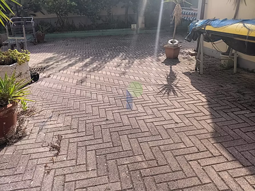 Immagine 8 di Bar / Ristorante in vendita  in Viale Carducci 68 a Livorno