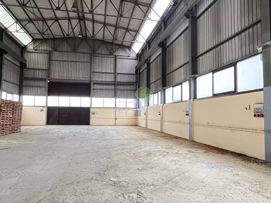 Immagine 34 di Attività artigianale in vendita  in via Arno 22 a Piombino