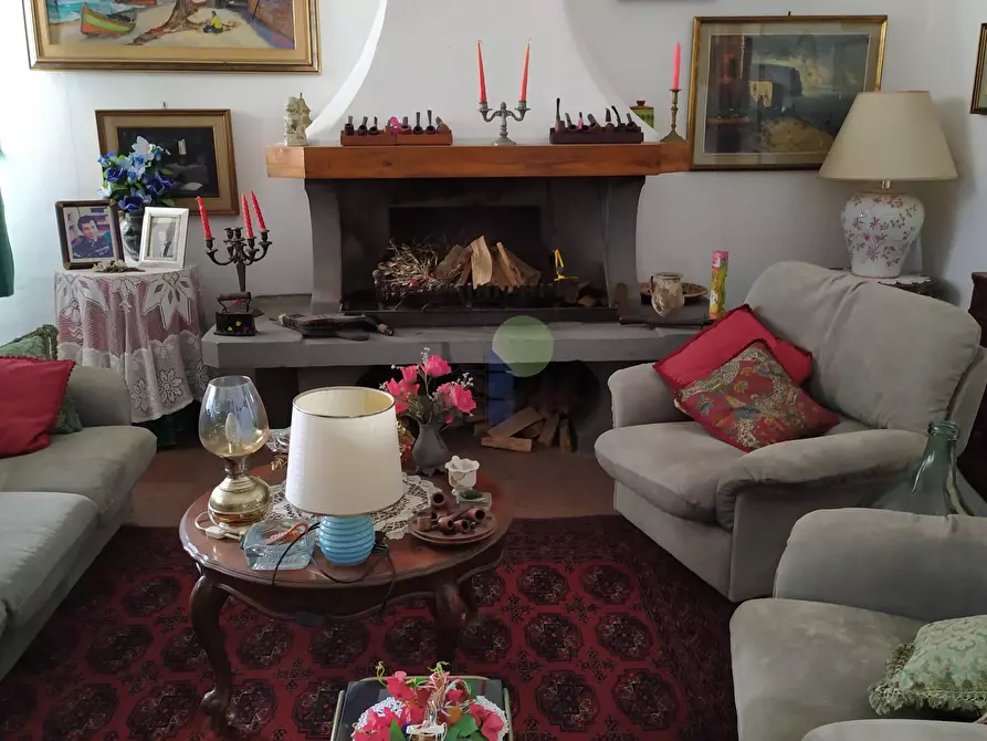 Immagine 7 di Pentalocale in vendita  in Viale Padre Nicola Magri 4 a Livorno