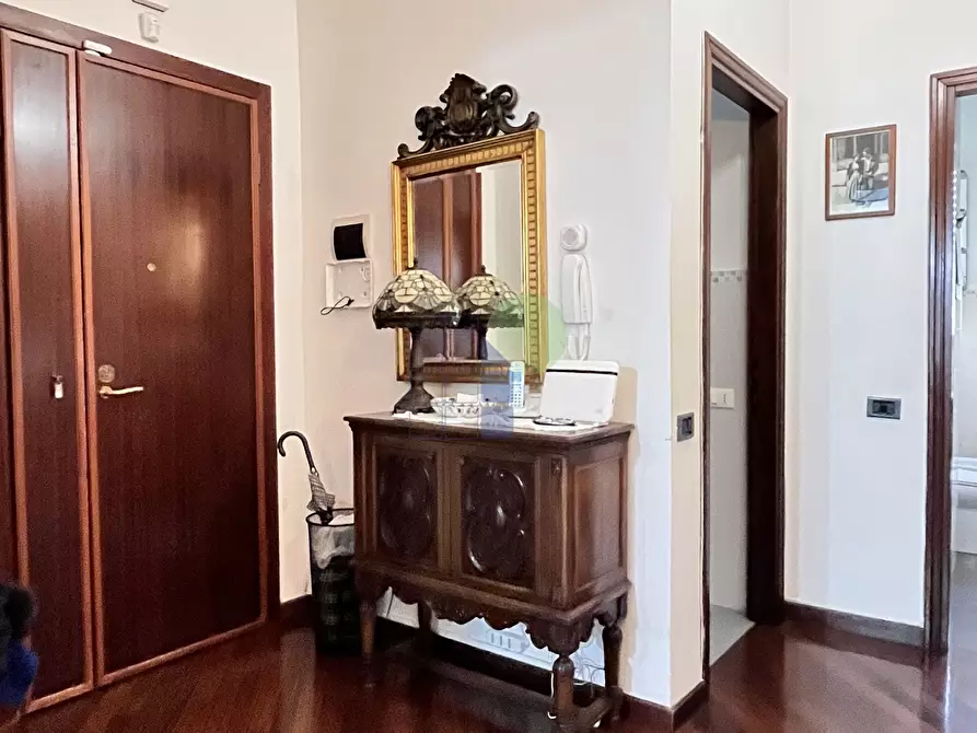 Immagine 8 di Quadrilocale in affitto  in Via Ludovico A. Muratori 46 a Livorno