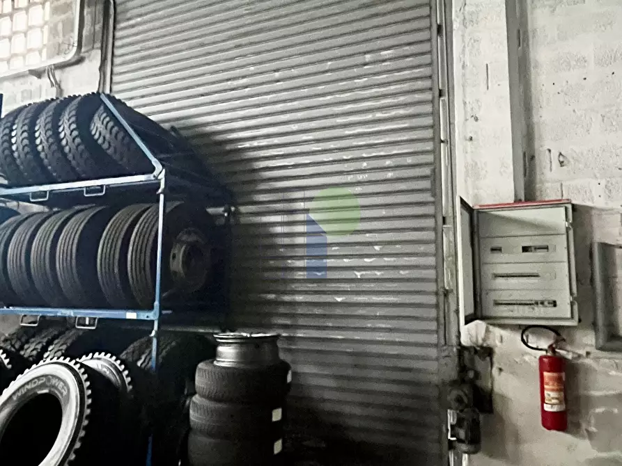 Immagine 7 di Capannone industriale in affitto  in Via Ugione 53 a Livorno