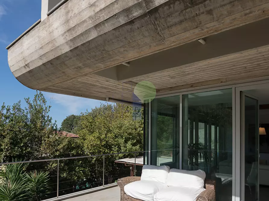 Immagine 12 di Villetta a schiera in vendita  in Viale del Tirreno 14 a Livorno