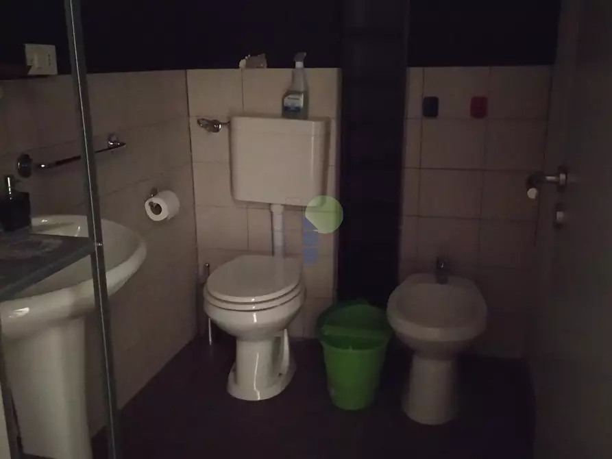 Immagine 4 di Locale commerciale in affitto  in Via Roma 30 a Livorno