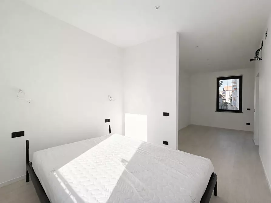 Immagine 6 di Monolocale in vendita  in Via XX Settembre 84 a Arona