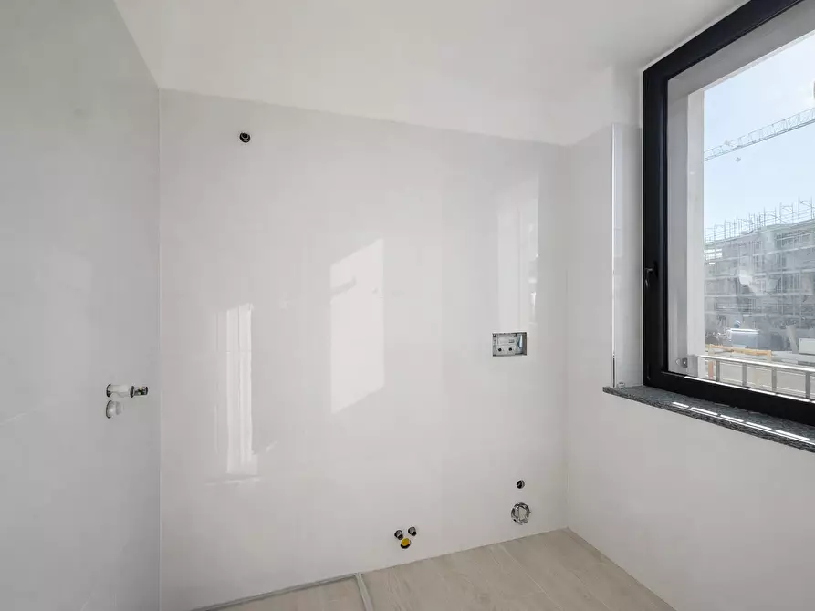 Immagine 10 di Bilocale in vendita  in Via XX Settembre 84 a Arona