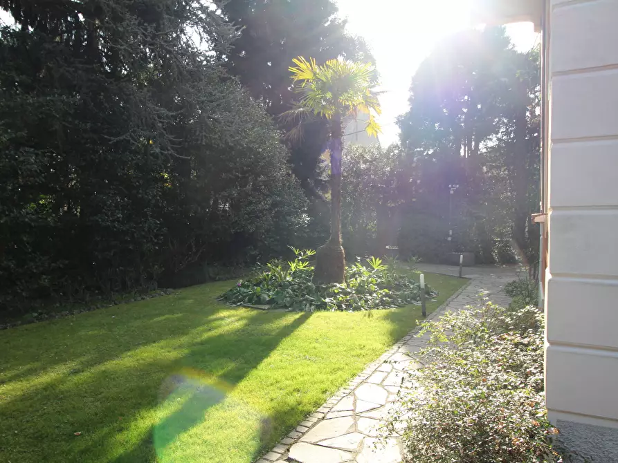 Immagine 8 di Trilocale in affitto  in Via XX Settembre 1 a Arona