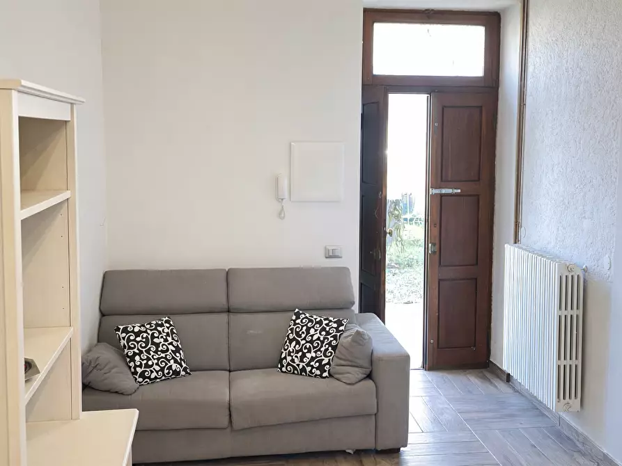 Immagine 6 di Bilocale in affitto  in Via Amalfi 1 a Dormelletto