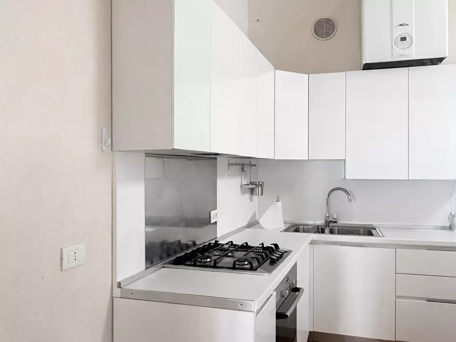 Immagine 4 di Quadrilocale in affitto  in Via San Carlo 1 a Arona