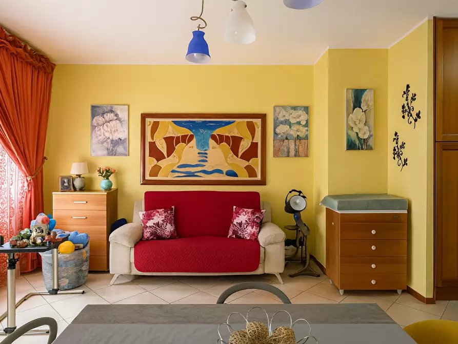 Immagine 2 di Trilocale in vendita  in Via Monte Nero 1 a Arona