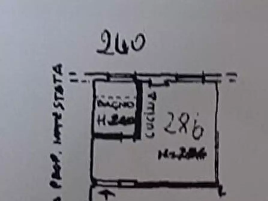 Immagine 6 di Monolocale in vendita  in Via dei Canacci a Firenze