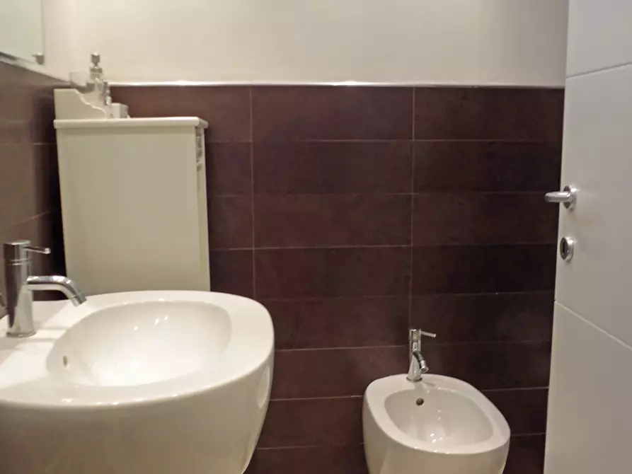 Immagine 18 di Bilocale in affitto  in Via Santo Stefano in Pane a Firenze