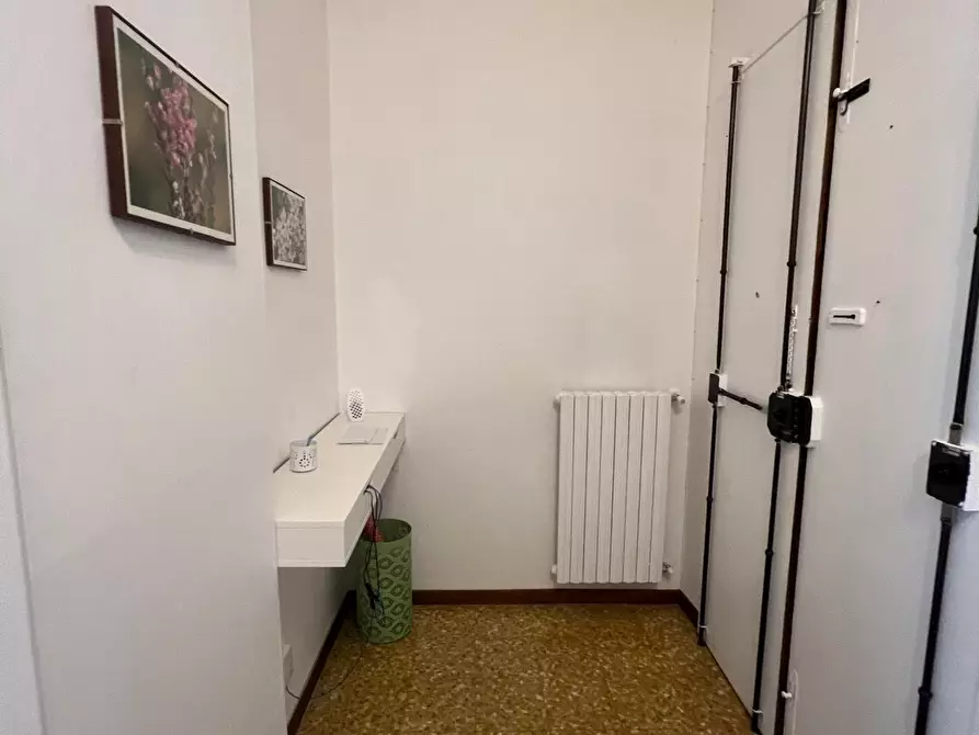 Immagine 22 di Trilocale in vendita  a Firenze