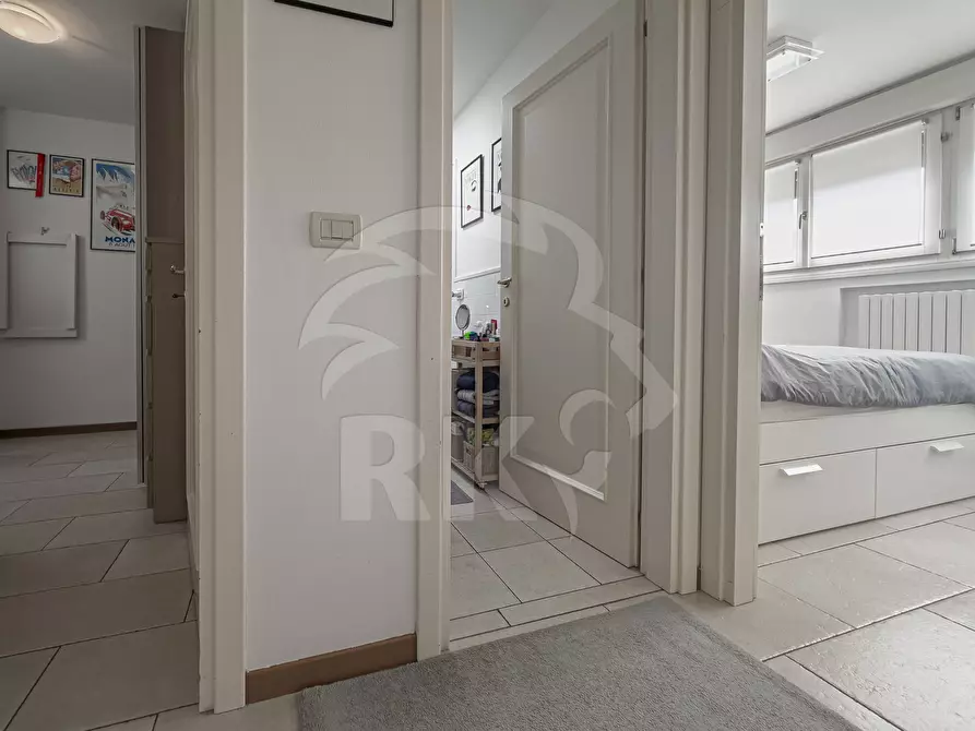 Immagine 22 di Quadrilocale in affitto  in via dell'indipendenza 54 a Bologna