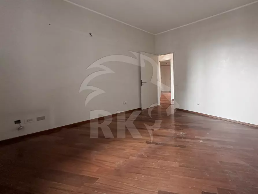 Immagine 16 di Quadrilocale in vendita  in Via Don Luigi Sturzo 37 a Bologna