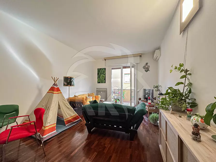 Immagine 2 di Quadrilocale in vendita  in Via del Partigiano 4 a Bologna