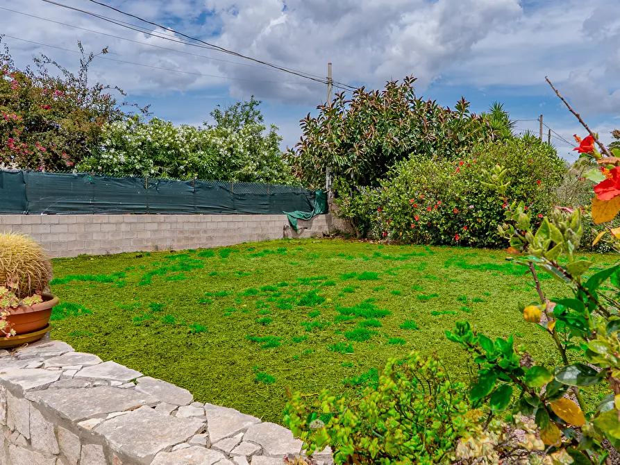 Immagine 40 di Villa in vendita  in Via Mar Mediterraneo a Siracusa