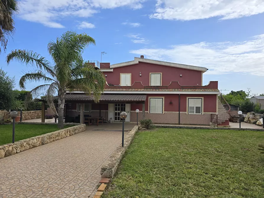 Immagine 32 di Casa bifamiliare in vendita  in Strada Capo Murro di Porco 282 a Siracusa