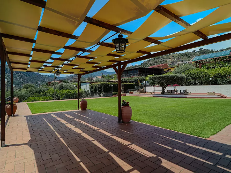 Immagine 26 di Albergo/B&B/Residence in vendita  in Via Panoramica Maria Teresa d'Austria 58 a Taormina