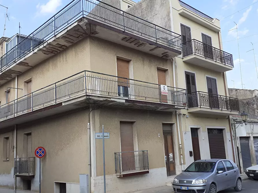 Immagine 8 di Appartamento in vendita  in Via Vittorio Emanuele III 374 a Canicattini Bagni