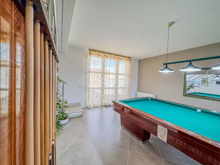 Immagine 39 di Villa in vendita  a Siracusa