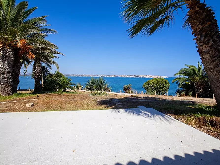 Immagine 77 di Villa in vendita  in Via La Maddalena 35 a Siracusa