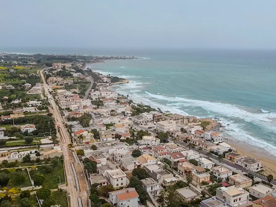 Immagine 64 di Villa in vendita  in lido di noto a Noto